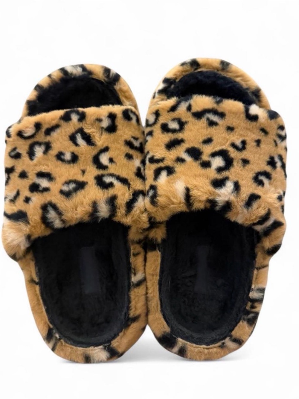 Crocs Classic Cozzzy Leopard Fuzzy Sandals Women’s 9 Men’s 7